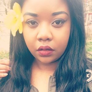 Meet your Posher, Shanise